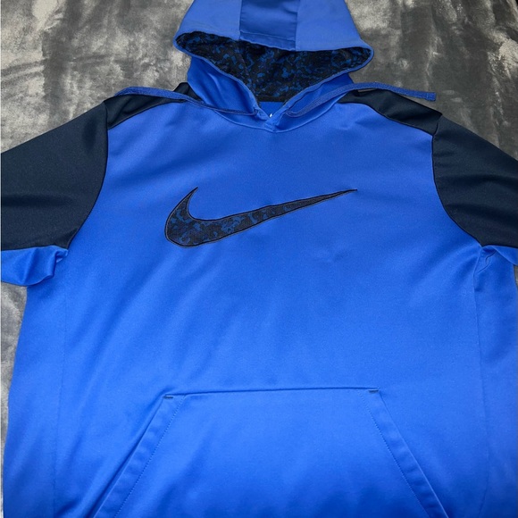 Nike Dri-fit casual sweater hoodie. - Picture 1 of 2